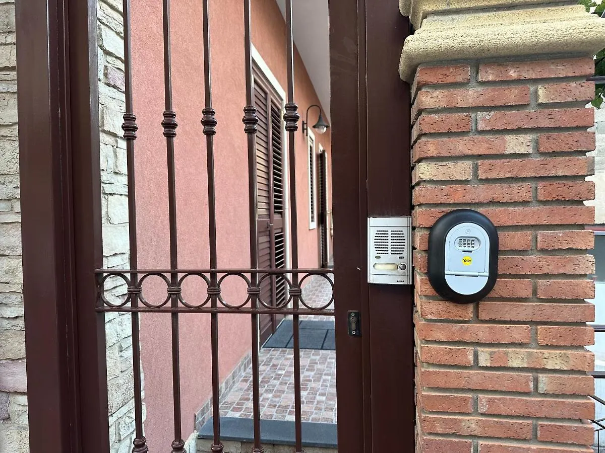 Bea'S House Ξενοδοχείο Κατάνια 0*,  Ιταλία