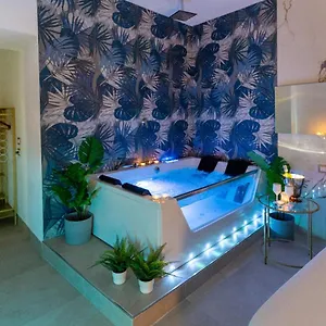Mazzini Luxury Jacuzzy Pensión